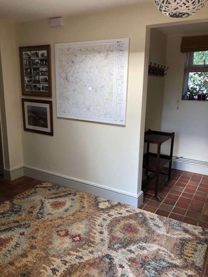 チッピング・ノートン The Old School, Idbury, Ox7 6Ru Bed & Breakfast エクステリア 写真