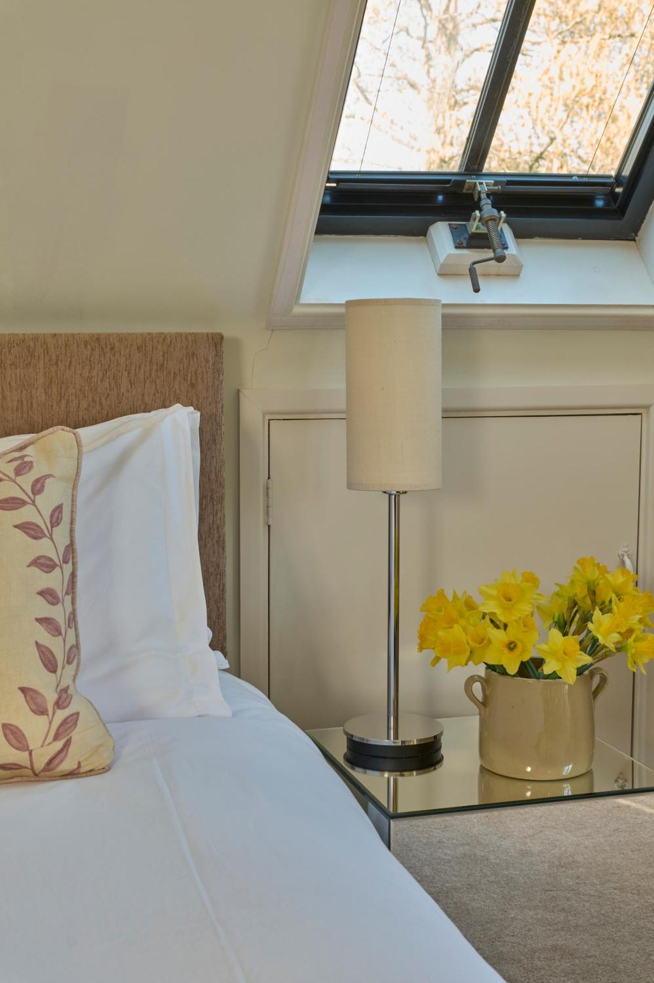 チッピング・ノートン The Old School, Idbury, Ox7 6Ru Bed & Breakfast エクステリア 写真